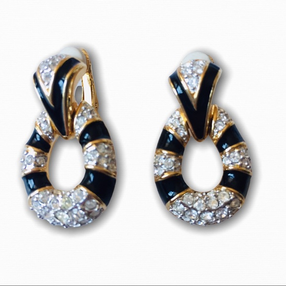 Jewelry - 🌈 Swarovski Earrings